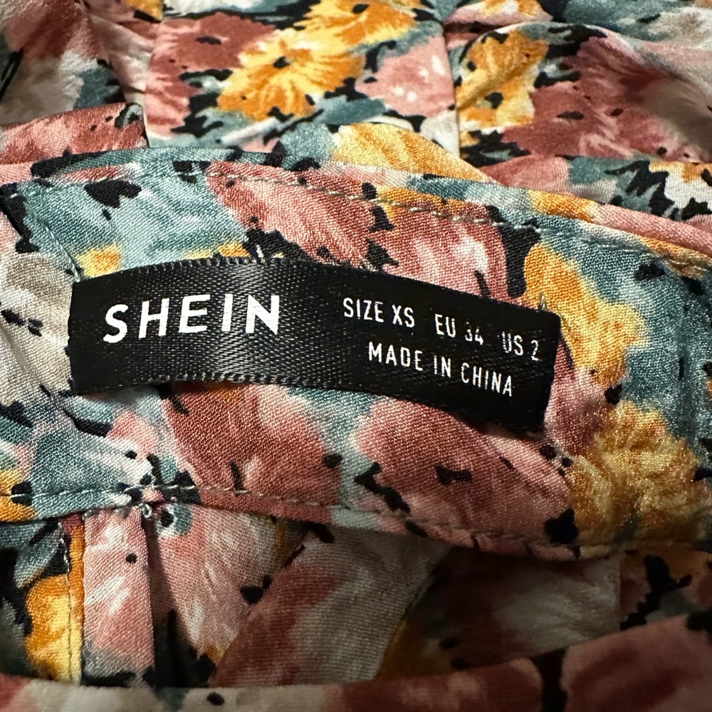 Shein‎ romper - Picture 8 of 8